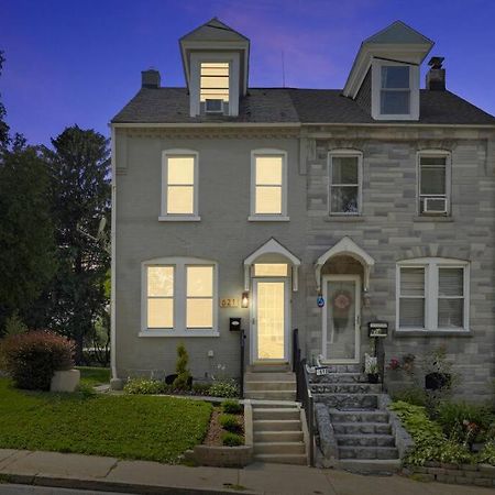 Rare City Home W/ Backyard Fire-Pit & Hottub Lancaster Zewnętrze zdjęcie